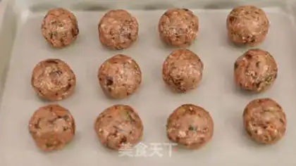 Make Meatballs with creamed egg pasta step 4