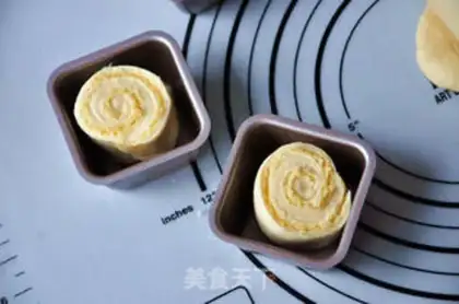 Make Light cream coconut rolls step 12
