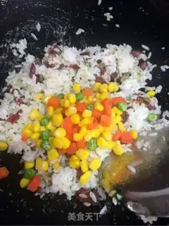 Make Weenie fried rice step 4