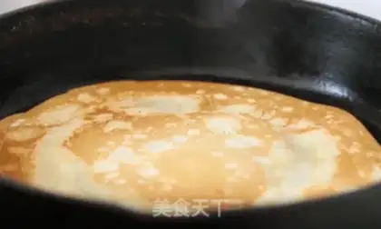 Make Cherry crepes step 2