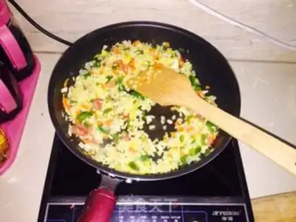 Make Egg fried rice step 2