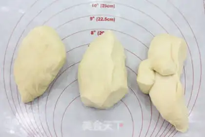 Make Meat pine buns step 4