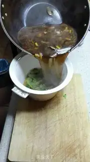 Make Water boils the waist flowers step 4
