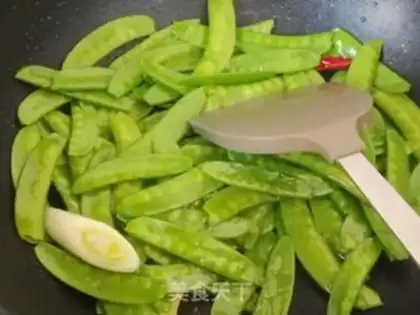 Make Clear the Dutch beans step 6