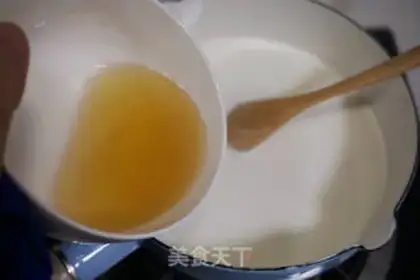 Make Dragon pudding step 3