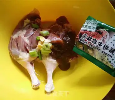 Make Black pepper steak, duck leg step 2