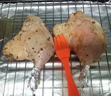 Make Black pepper steak, duck leg step 4