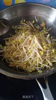 Make Bean sprouts step 3