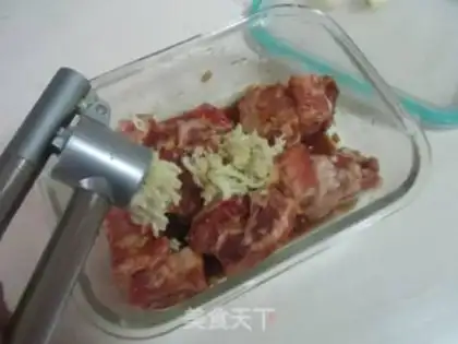 Make Garlic ribs step 1