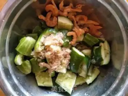 Make Garlic cucumber step 4
