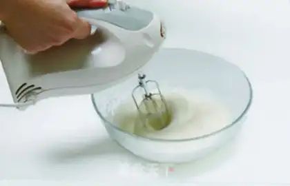 Make Grenade cake step 2