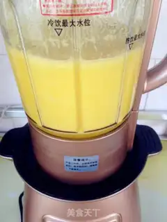 Make Carrot corn juice step 4