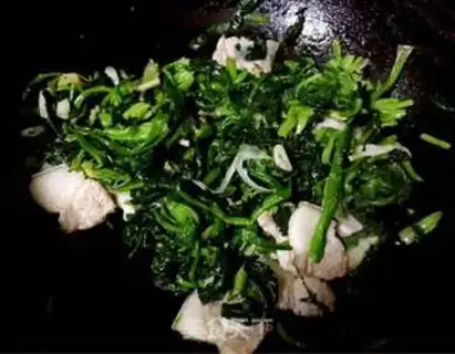 Make Spinach loves shrimp step 6