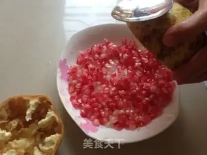 Make Sweet pomegranate juice step 2