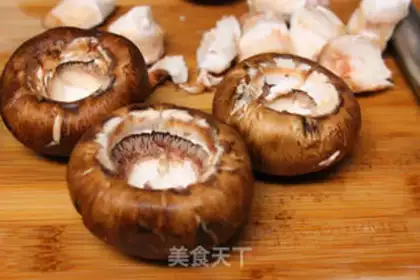 Make Frozen quiver eggs step 1