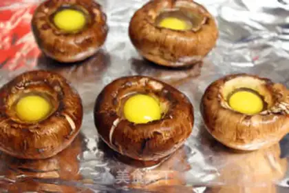 Make Frozen quiver eggs step 2