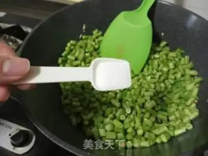 Make Egg bean corn step 5