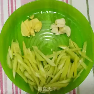 Make Blasted shrimp step 1