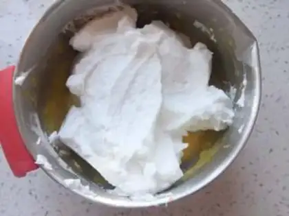 Make Pistol-fruit cake step 10
