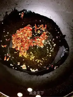 Make Garlic hand tore the fish step 4