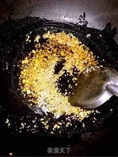 Make Garlic hand tore the fish step 6