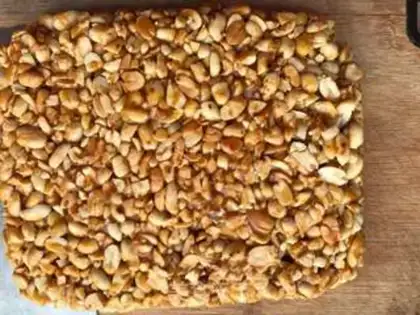 Make Peanut sugar step 2