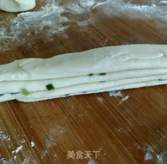 Make Hand grab cake step 2
