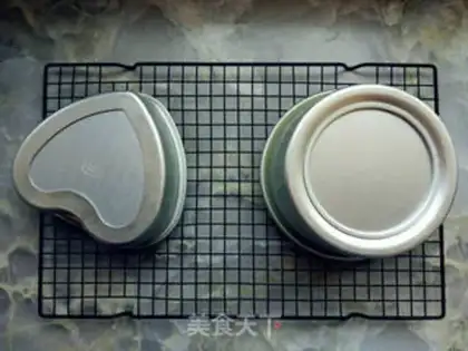 Make Starfleet yogurt mousse cake step 7