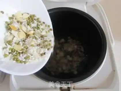 Make Green bean almond porridge step 2