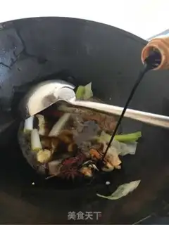 Make Pork hooves, soybeans step 3