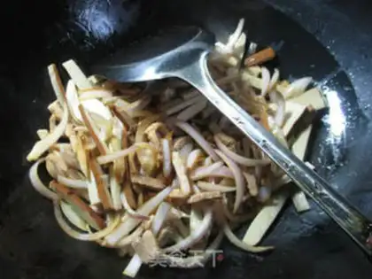 Make Five onion eggs dry step 4