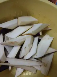 Make The sauce is fresh step 1