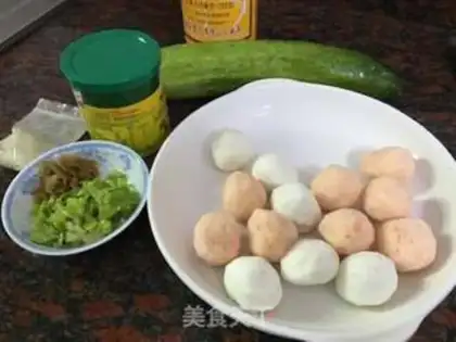 Make cucumbers for doubles step 0