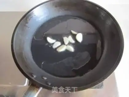 Make Tomato fried melons step 1