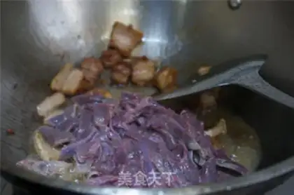 Make Five-flower pork-grass fried step 5
