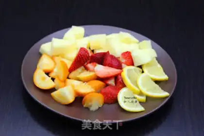 Make Honey fruit tea step 1