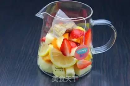 Make Honey fruit tea step 2
