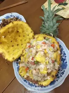 Make Thai pineapple step 1