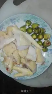 Make Chicken with green olives step 0