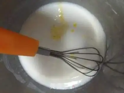 Make A raisin maffle step 4