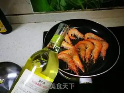Make Spanish seafood step 7