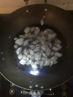 Make Steamed oysters step 1