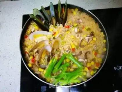 Make Spanish seafood step 16