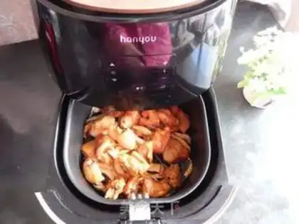 Make Fried mushroom chicken step 8
