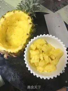 Make Pineapple rice step 3