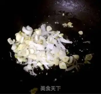 Make Piggy fish step 4
