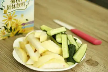 Make Fresh cucumber Sydney juice step 4