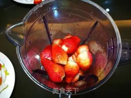 Make Strawberry lasagna step 8