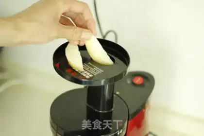 Make Fresh cucumber Sydney juice step 6