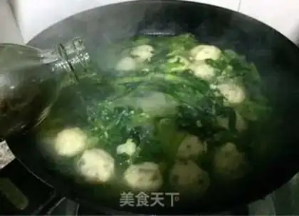 Make Piggy fish step 7